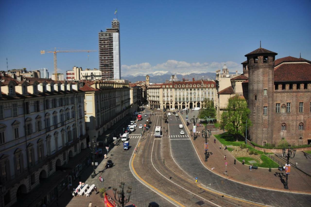 Apartmán Mansarda In Piazza Castello Turín Exteriér fotografie