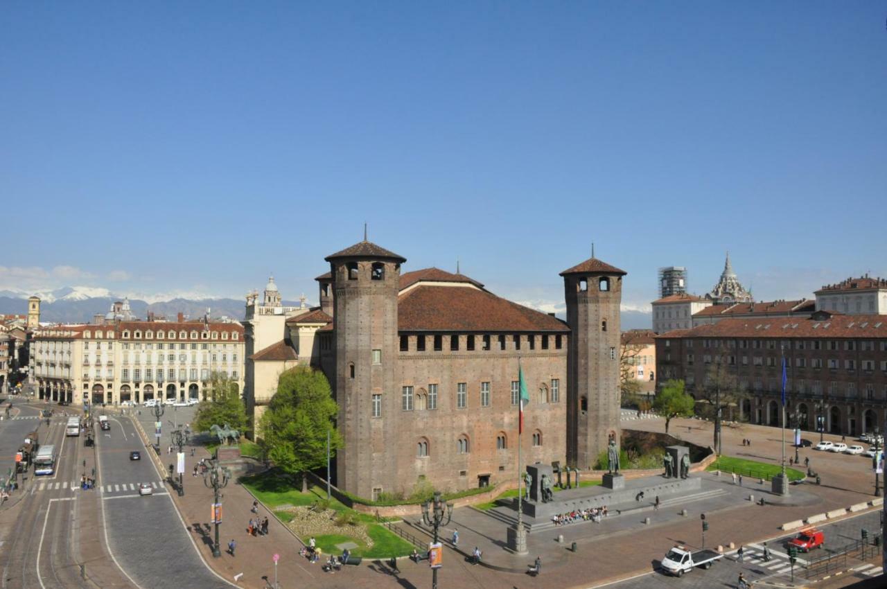 Apartmán Mansarda In Piazza Castello Turín Exteriér fotografie